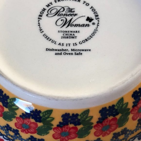 The Pioneer Woman Mini Pie Plate Set 4 Pc - Picture 6 of 7